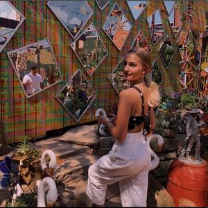 Meet your Posher, Maddie